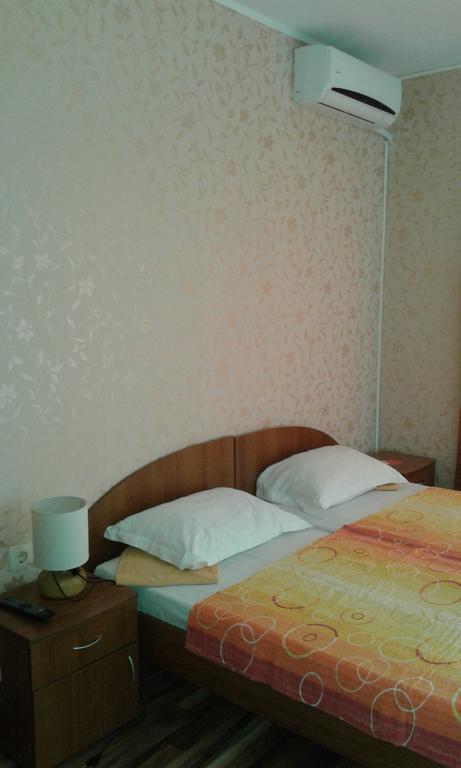 Zora Guest House Primorsko Exterior foto